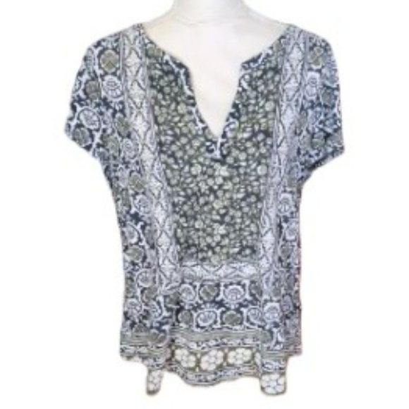 Lucky Brand Tops - Lucky Brand Short Sleeve Navy & White Top in Size XL